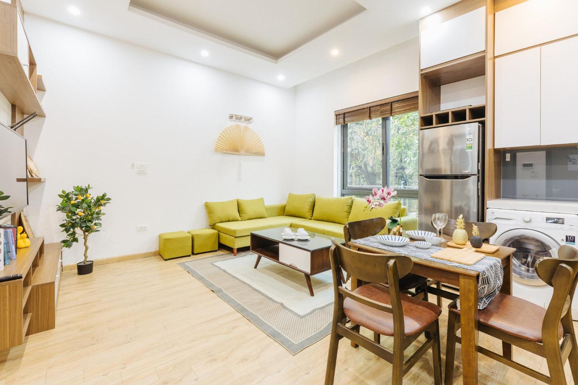 M Apartment Lakeside - Cara Rustic Hanoi Esterno foto